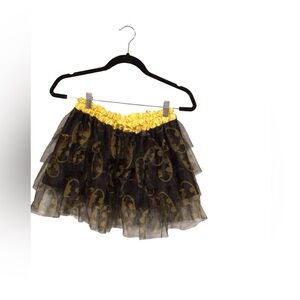 Batman woman’s black and yellow tulle skirt one size fits most.